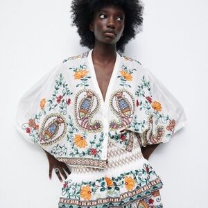 Zara ART - Embroidered Floral Kimono Top & High Wasted Matching Floral Skirt